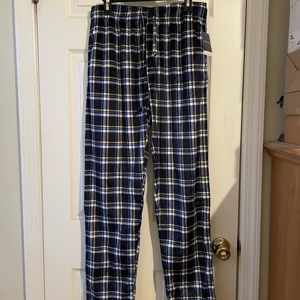 Preswick & Moore Navy and White Plaid Sleep Pants